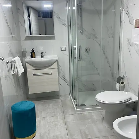 Nyaraló Emotions Of *